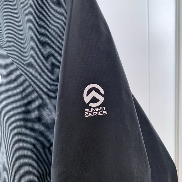 North Face Summit Series GORE-TEX Shell Jacket Men's Small Black/Grey - Picture 3 of 5